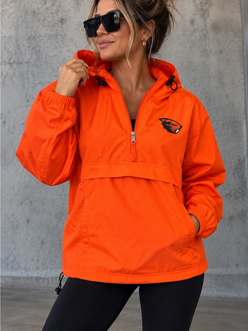 Champion Women’s XS Oregon State Beavers Orange Hooded Windbreaker